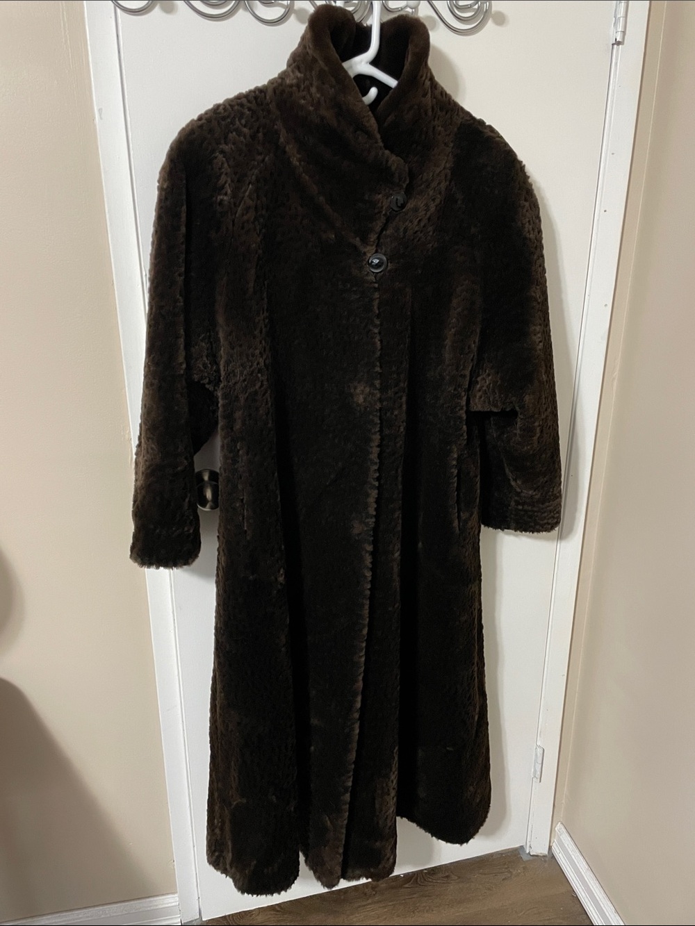 Vintage Ultra Fur Faux Long Coat in Deep Brown Size Large
